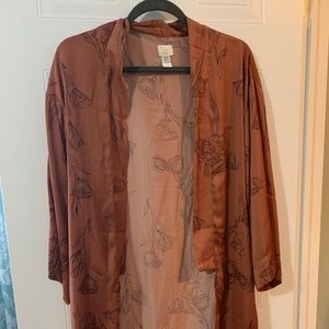 Brown and flower printed kimono!